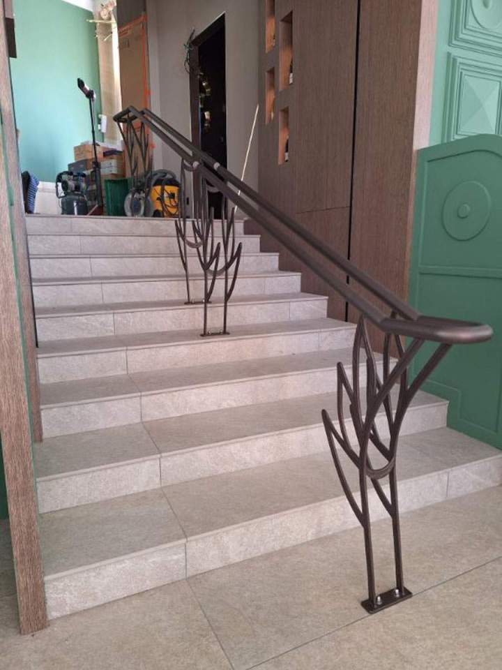 0C036713 1FD8 418D 9C21 51B2472FDAC2